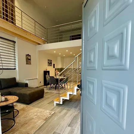 Cool Loft Apartmán Tríkala